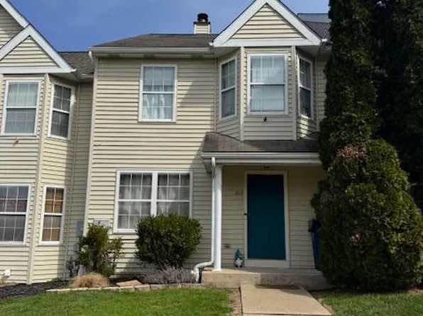 315 Jenville Ct, Coatesville, PA 19320