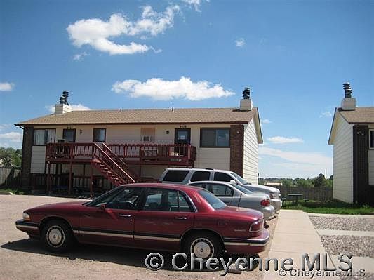 2nd image of 4929 Green River St