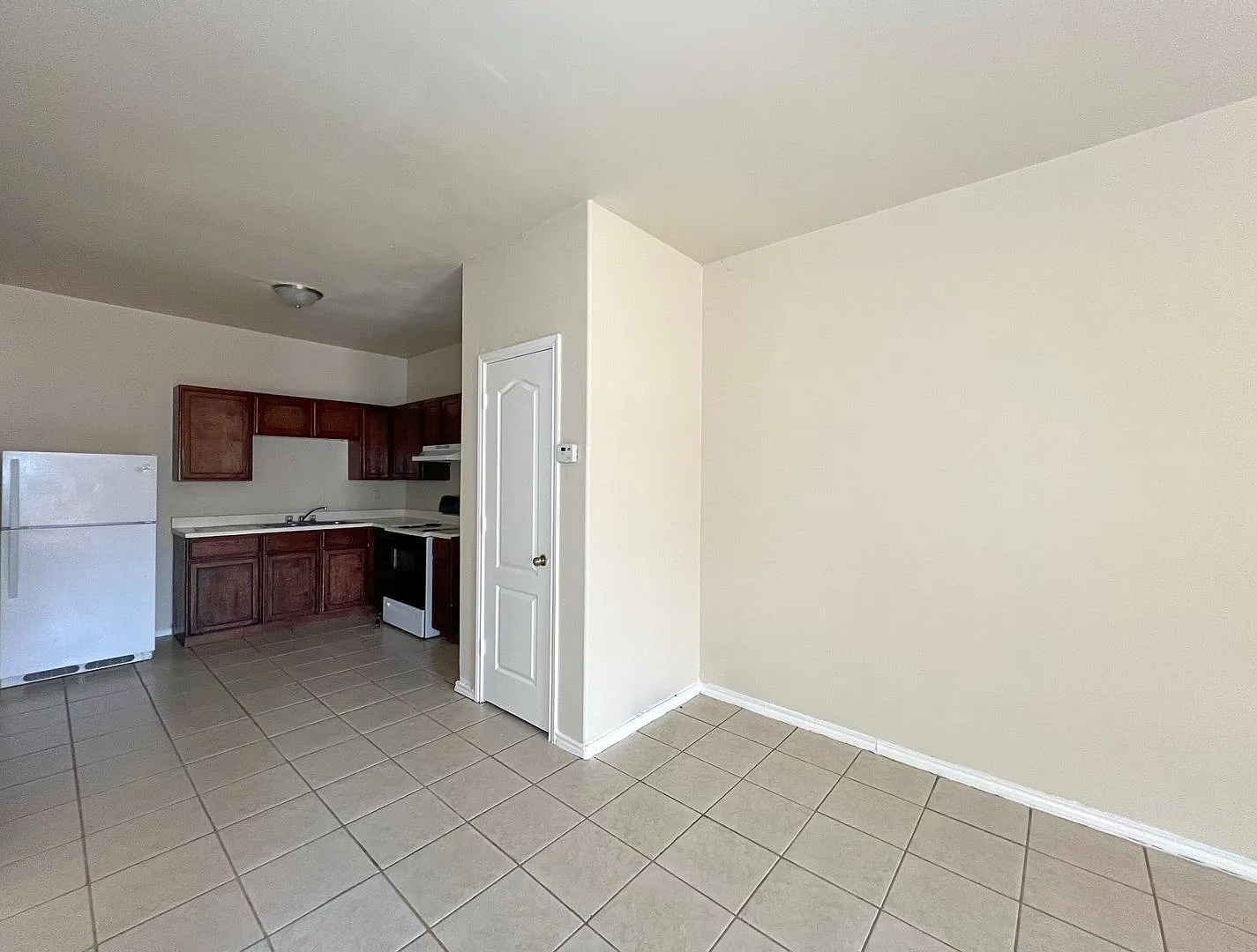 Welcome to Tres Vistas Peaceful Living with Practical Comforts — Photo 3