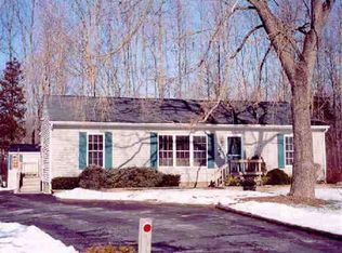 Tommy Trl, Athens, NY 12015