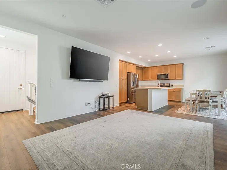 9513 Retreat Pl — Photo 7