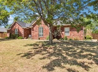 504 Pool Ln, Shawnee, OK 74801