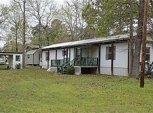 793 Harbor Point Dr, Trinity, TX 75862