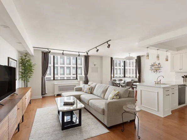 30 West 61st Street image 1 of 13