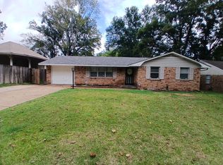 3500 Hanna Dr, Memphis, TN 38128