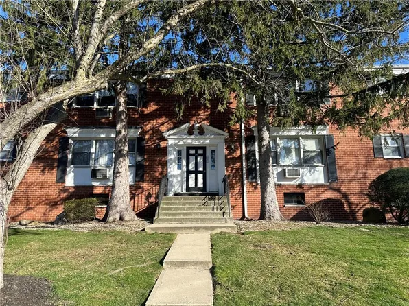 24 BonAire Circle #1202, Suffern, NY 10901