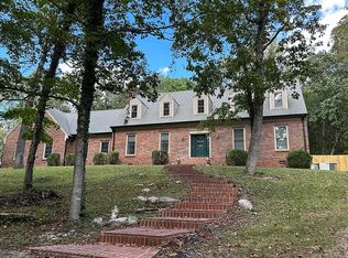 520 Hillwood Dr, Bowling Green, KY 42101