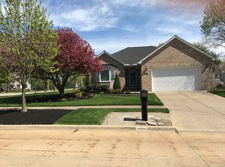 255 E Schaaf Rd, Independence, OH 44131