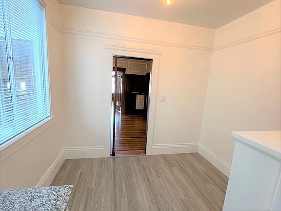 4th image of 378 11th Ave #1
