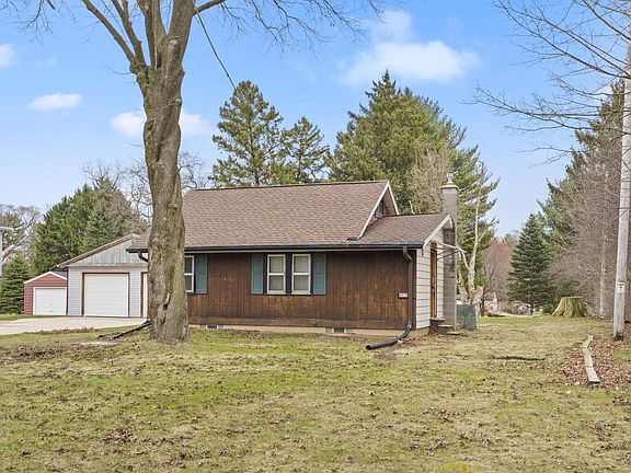2nd image of 8438 N 68th STREET