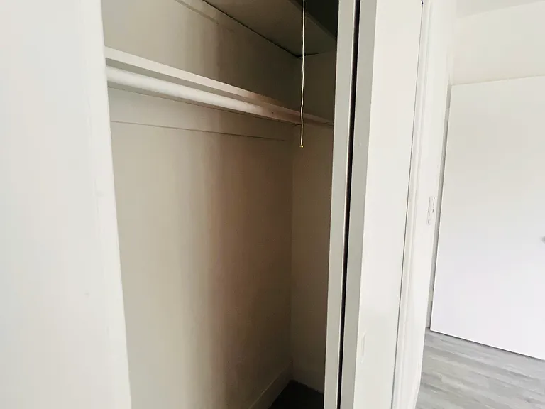 2045 Calais Dr #8 — Photo 17