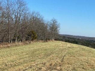693 Mattox Rd, Falmouth, KY 41040
