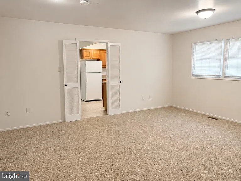 2207 Hyson Pl — Photo 8