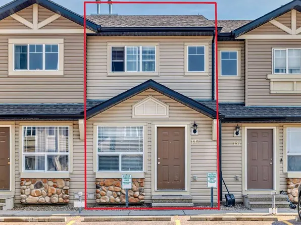 147 N Saddlebrook Point NE, Calgary, AB T3J 0G3