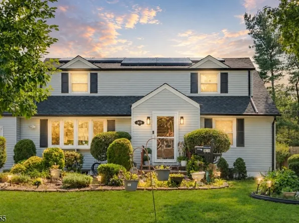 36-14 Northern Dr, Fair Lawn Boro, NJ 07410