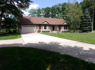 155 E Fairway Dr, Spruce, MI 48762