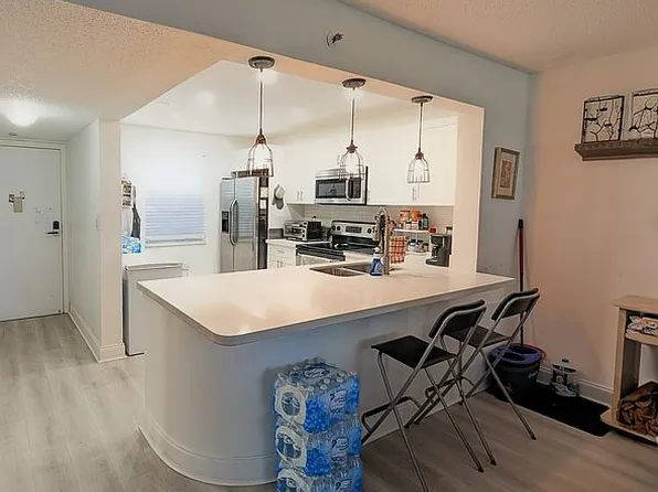 3910 Inverrary Blvd APT 103-B, Lauderhill, FL 33319