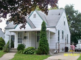 22111 Nevada Ave, Eastpointe, MI 48021