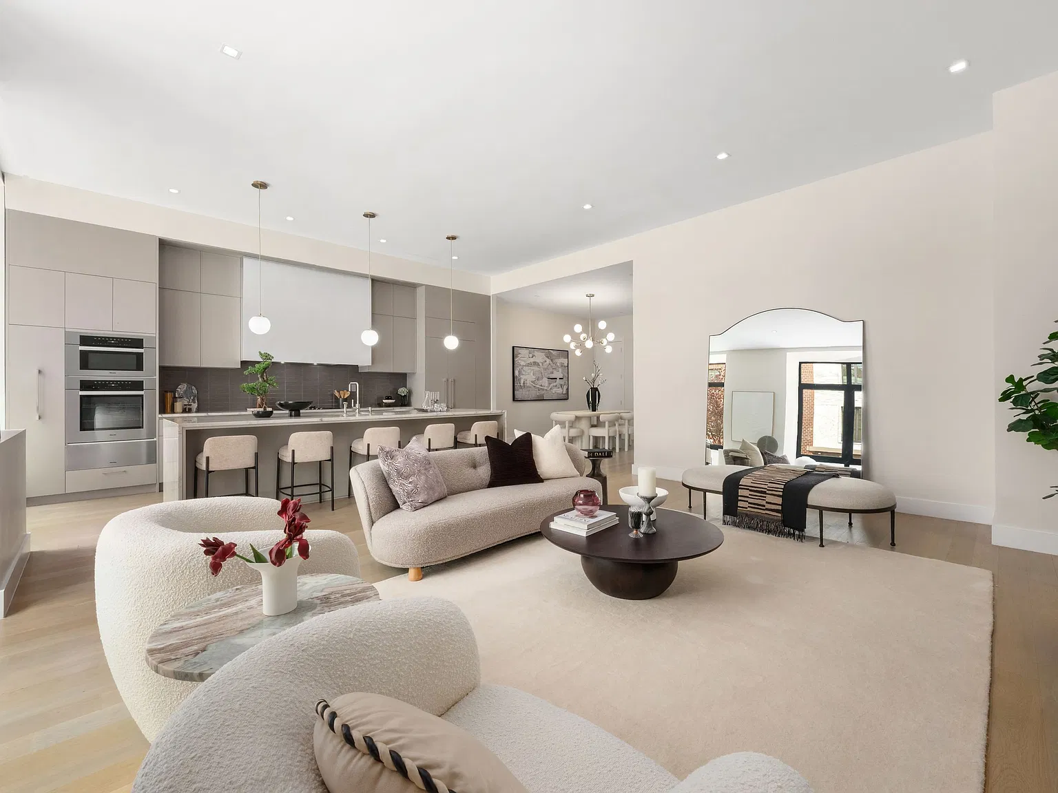 435 West 19th Street — Photo 3