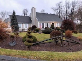 356 Notting Hill Gate, Torrington, CT 06790