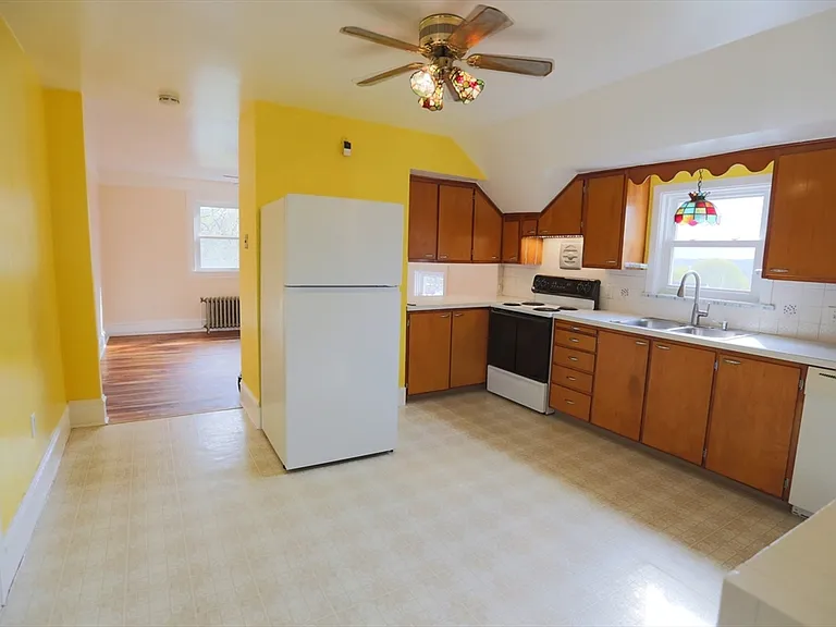 134 Baldwin St #2 — Photo 5