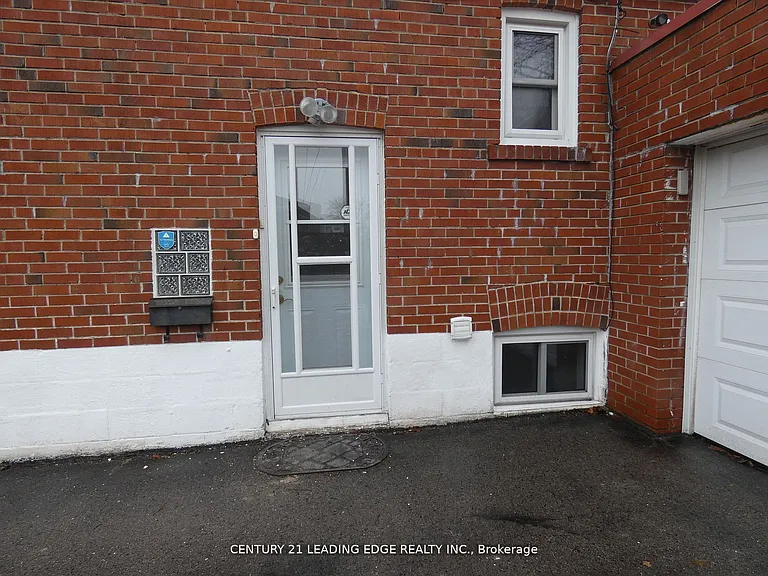 26 Scotswood Rd #LOWER — Photo 29