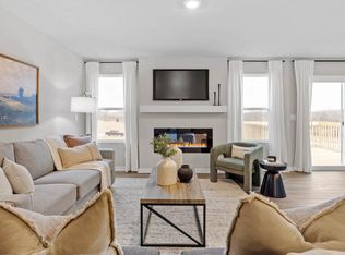 1036 Goldenrod Trl, Waconia, MN 55387