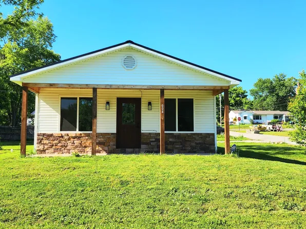 604 Marvin Avenue, Ava, MO 65608