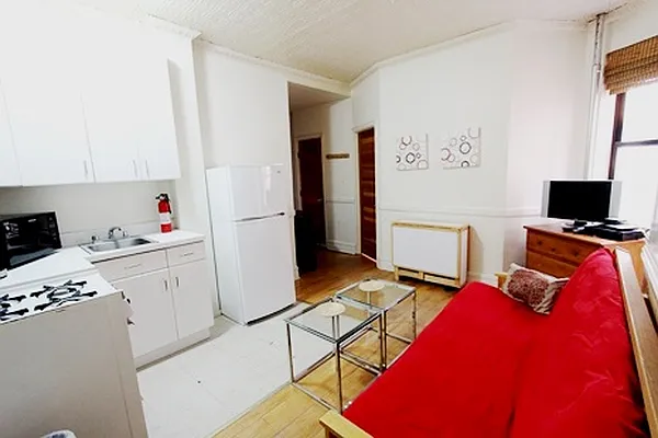 Rented by Maison International | media 13