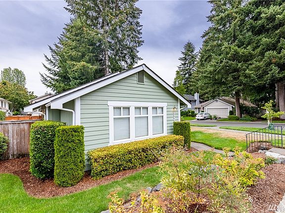 3rd image of 4556 Beckonridge Ln SE