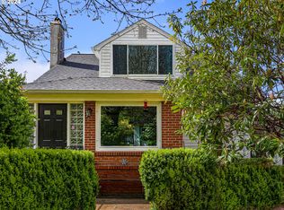 37672 Parker Ln, Astoria, OR 97103