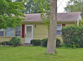 715-1 Imperial Rd, Valparaiso, IN 46385