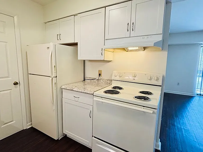 207 Wharton St SE #2 — Photo 6