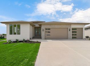 4217 NW 77th Ter, Kansas City, MO 64151