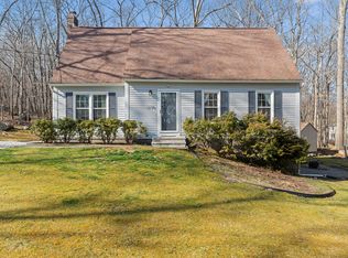 270 Mile Creek Rd, Old Lyme, CT 06371