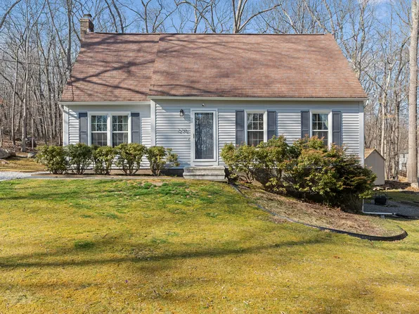 270 Mile Creek Road, Old Lyme, CT 06371