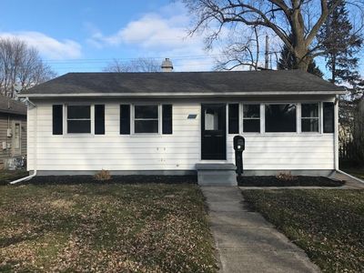 305 S 10th St, Chesterton, IN, 46304