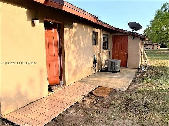 425 Las Palmas Cir #612 — Photo 9