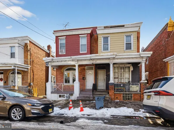 1230 Chase St, Camden, NJ 08104