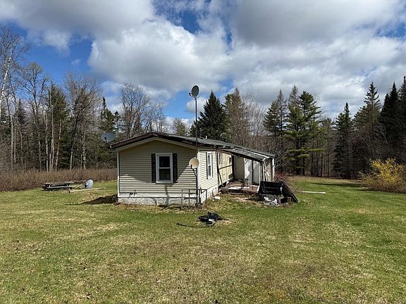 3rd image of 571 Bliss Road