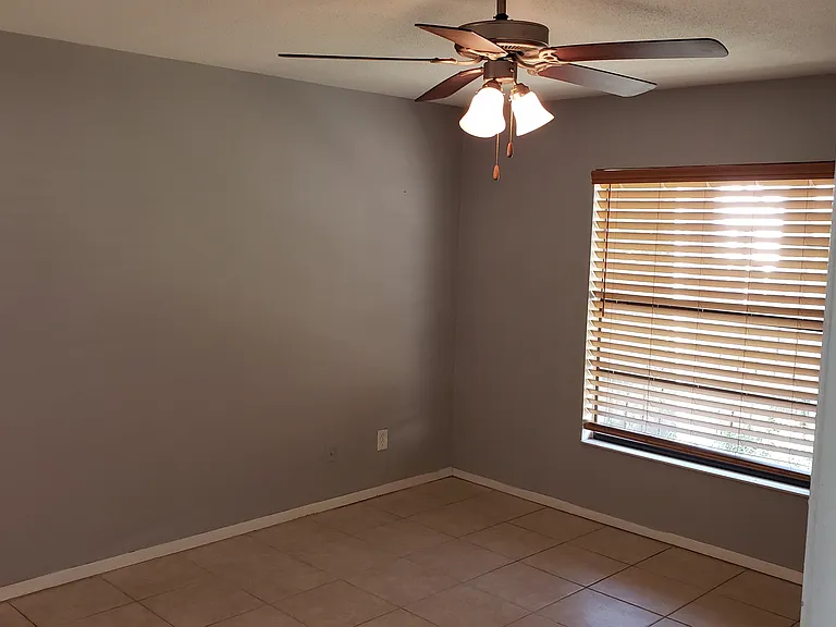 23 Ocean Breeze Cir — Photo 10