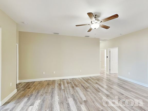 4th image of 1249 Sargent St