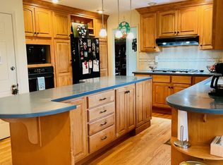 12 Sareva Pl, Asheville, NC 28804