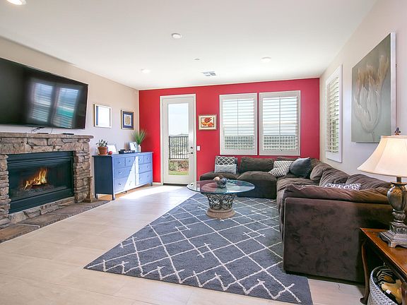 3rd image of 28854 Plaza De Oro