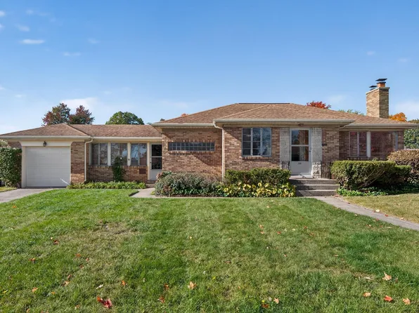 231 N Ironwood Dr, South Bend, IN 46615