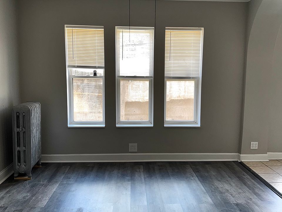 1st image of 6818-1 N Wayne Ave #111