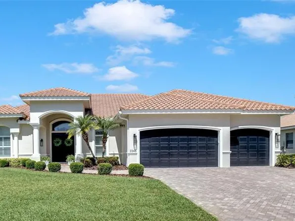 2245 Lauren Ln, Clearwater, FL 33759