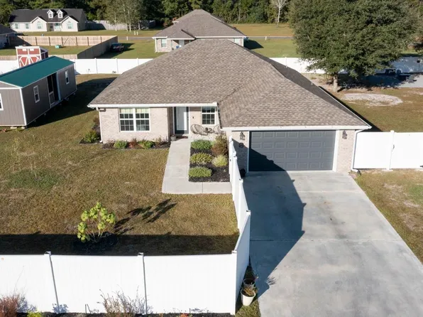 244 Galloway Dr, Folkston, GA 31537