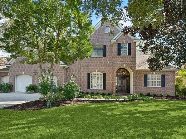 7145 Edgewater Dr, Mandeville, LA 70471