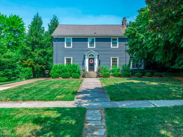 226 Hamilton Ave, Elyria, OH 44035